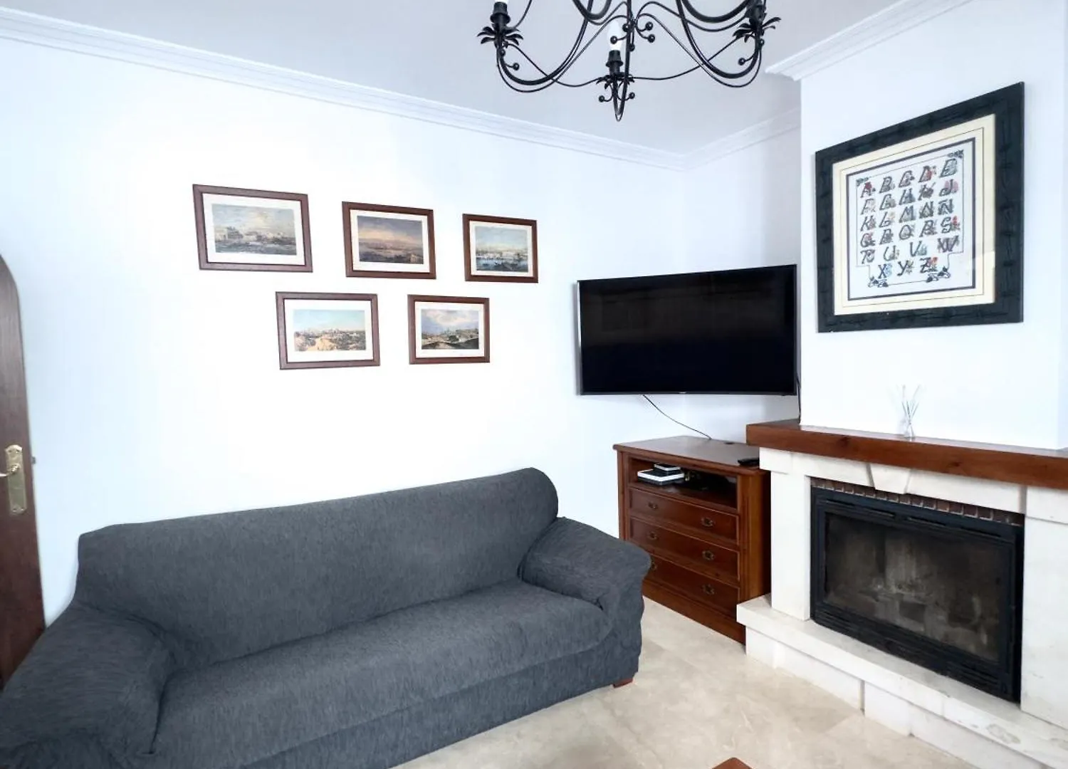 Nice House Next To Sotogrande Port And Marina توريغواديارو 0*,